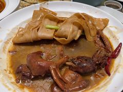 -老铺人家酒店(紫荆名流店)