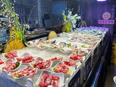 -领鲜活海鲜榴莲自助火锅(东门店)