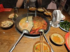 -萍姐火锅·公路夜市(武汉首店)