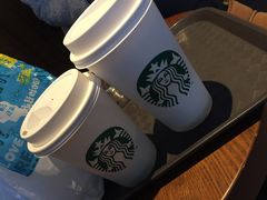 -星巴克(西藏路店)