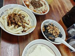 -小谭豆花(西大街店)