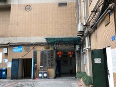 -两知·自习室(三峡广场总店)