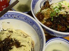 大肠面-沪西老弄堂面馆(定西路店)