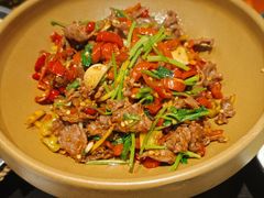 -川流不息·地道川菜·小龙虾(松东路店)