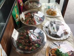 -兔行天下-鸿鹤鲜锅兔(中海国际店)