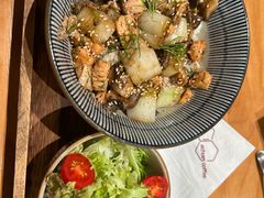 照烧松露三文鱼拌饭-echoes coffee回响咖啡(888街店)