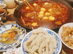 -旧街市鲜货老火锅(大光路店)