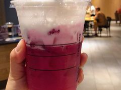 -星巴克臻选(上海合生汇1F店)