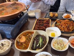 -贵宾庄炸酱面·韩式料理(高区店)