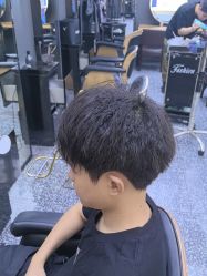 -藤野造型专业烫染接发