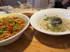 -严记小天府酸菜鱼(西四路店)