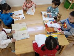 -绿城奇妙园双语日托(华茂悦峰园区)