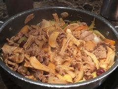 -猪啊牛呀羊啊铜盘烤肉(正大广场店)