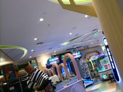 -MELAND CLUB亲子乐园·派对(浦东LCM置汇旭辉馆)