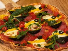 圣诞树披萨-城市大道红炉披萨烘焙坊