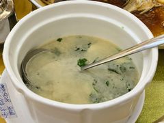 香菜豆腐鱼汤-金百门·顺德海鲜酒家(陈村店)