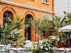 -潮一不贰·法式甜品·生日蛋糕·西式简餐(外滩店)