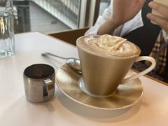 -La-Serene Café
