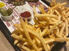 -The Habit Burger Grill 哈比特汉堡(复兴soho店)