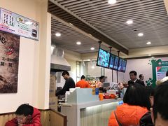 -庄记烧腊·肠粉·生鲜煲