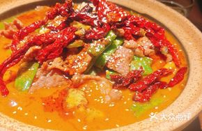 Qin Pepper Oil-Poured Lingnan Yellow Beef