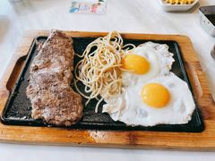 -豪客来牛排(中央花苑店)