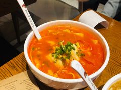 -渝是乎川渝小炒(新世界百货望京店)
