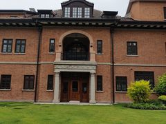 -常熟路(地铁站)