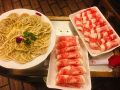 -山城年华老火锅(玉林店)