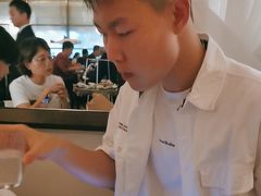 -db Bistro & Oyster Bar by Daniel Boulud(滨海湾金沙店)