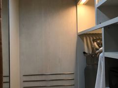 衣帽间-上海外滩英迪格酒店