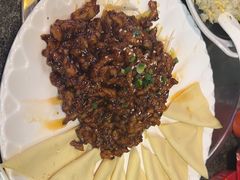 -路边边地标烧烤·川菜·小龙虾·音乐酒馆(良乡长虹店)