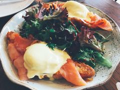 -ROAST coffee & eatery