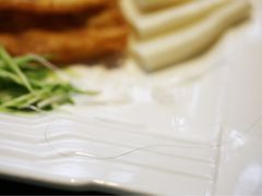 菜里的头发-新竹里馆·花园餐厅(兴苑路店)