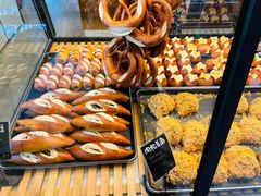 -Dough&Joe团憩(瑞虹天地月亮湾店)