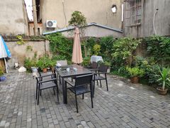 -小草屋轰趴馆别墅派对新场团建家庭聚会