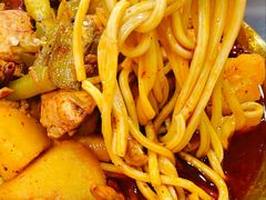 -牛一嘴·兰州牛肉面·大盘鸡(财富中心店)