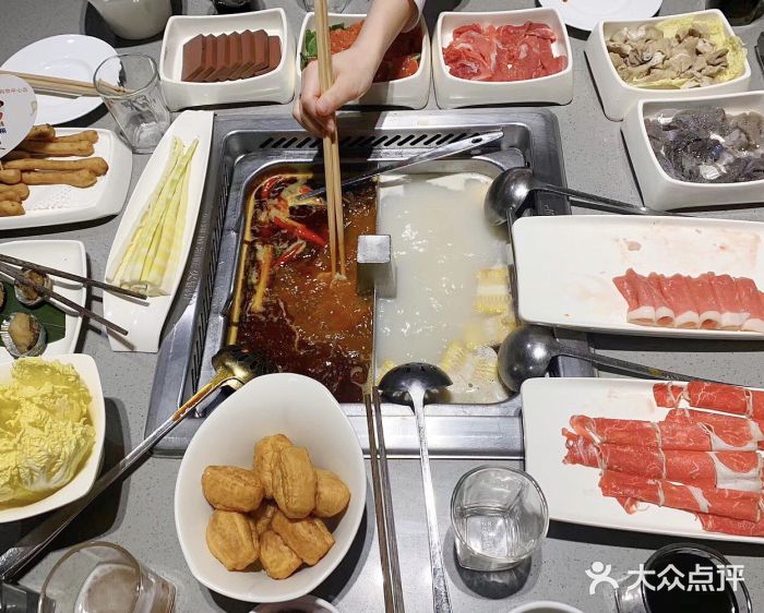 海底捞火锅(亚细亚店-鸳鸯火锅-菜-鸳鸯火锅图片-宁波美食-大众点评