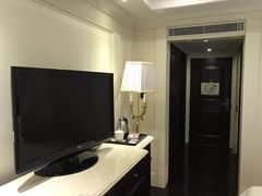 -茂名熹龙国际大酒店(人民广场高铁站店)