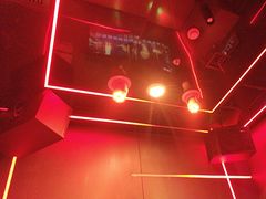 -唯爱KTV聚会餐厅(仙林东城汇店)