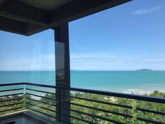 -三亚湾海居铂尔曼度假酒店