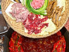 -六公里老火锅(总店)