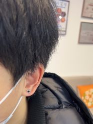 -AI艾耳·专业手工耳洞·穿孔美学馆
