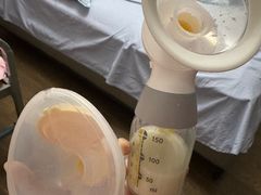 -爱的果实月嫂育婴师(世纪东方店)