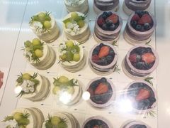 -山与蓝·轻糖鲜果蛋糕(勒泰店)
