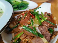 -兔行天下-鸿鹤鲜锅兔(中海国际店)