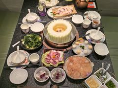 -得意咚瓜·顺德鱼生·冬瓜火锅(深圳首店)