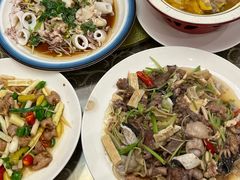 -新泉小傅美食(国贸天琴湾天境店)