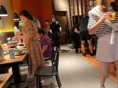 等位区-青年公社烤鸭(滨湖银泰店)
