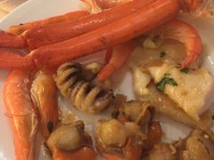 -东方红海鲜百汇(国际大厦店)